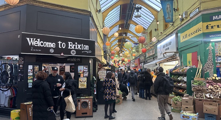 Free Tour of Brixton in London: The Non-Touristy Face Provided by Explora Londres