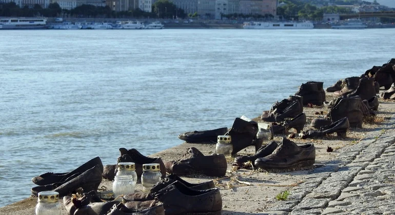Free Tour Budapest: Shoes Memorial & Parliament Provided by Luna  Tours Budapest